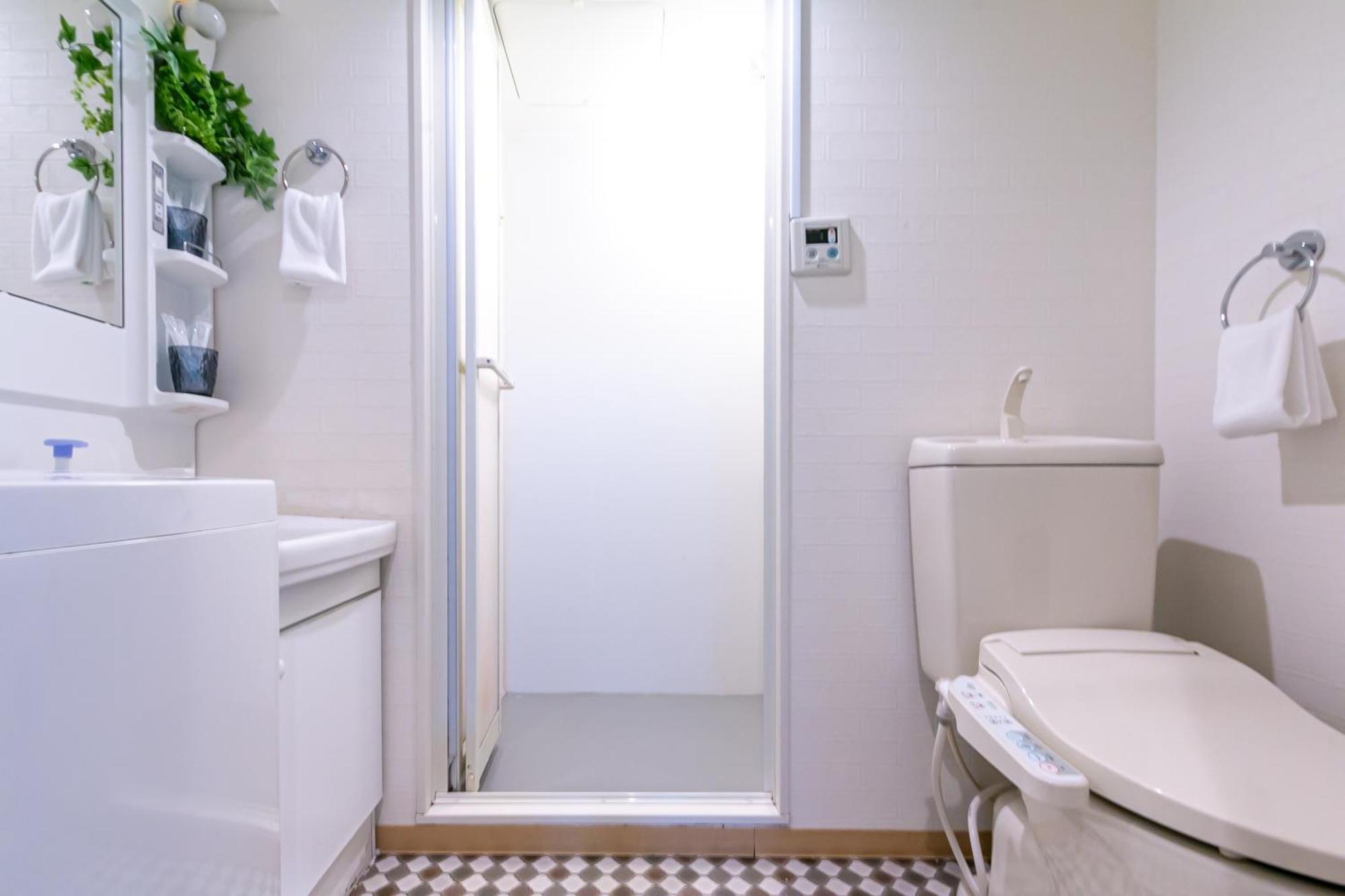 Ms59 Comfort Sakuragawa Ōsaka Extérieur photo