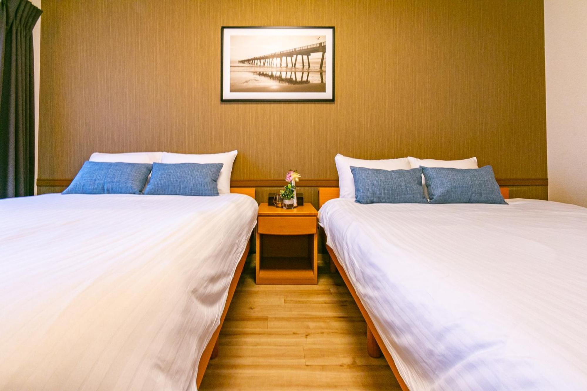 Ms59 Comfort Sakuragawa Ōsaka Extérieur photo
